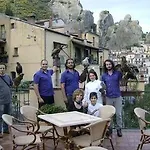 La Di Castromediano - Al Becco Della Civetta Hotel 3*