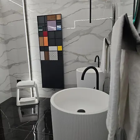 La Di Castromediano - Al Becco Della Civetta 호텔