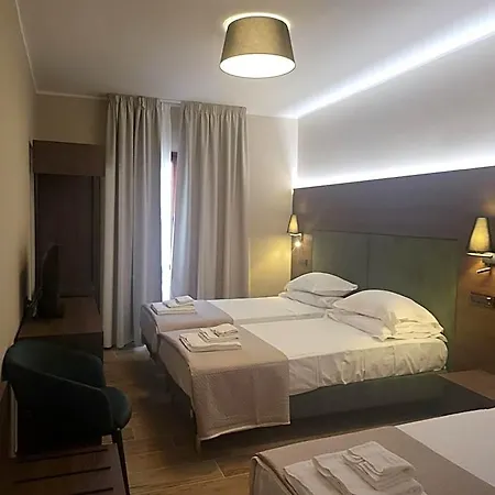 La Di Castromediano - Al Becco Della Civetta Hotel Castelmezzano