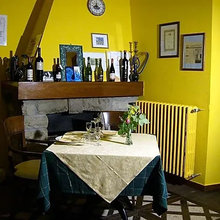 La Di Castromediano - Al Becco Della Civetta Hotel Castelmezzano