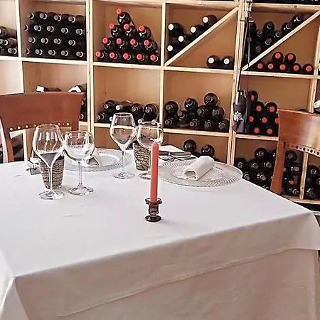 La Di Castromediano - Al Becco Della Civetta Hotel 3*