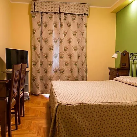 La Di Castromediano - Al Becco Della Civetta Hotel Castelmezzano