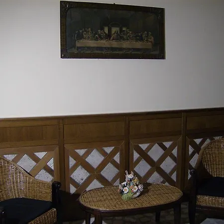 La Di Castromediano - Al Becco Della Civetta 3*