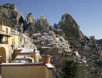 La Di Castromediano - Al Becco Della Civetta Hotel Castelmezzano
